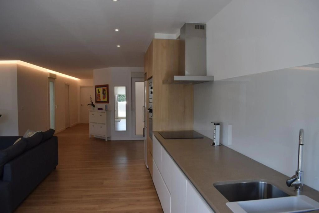 Nuevo apartamento céntrico junto al mar
