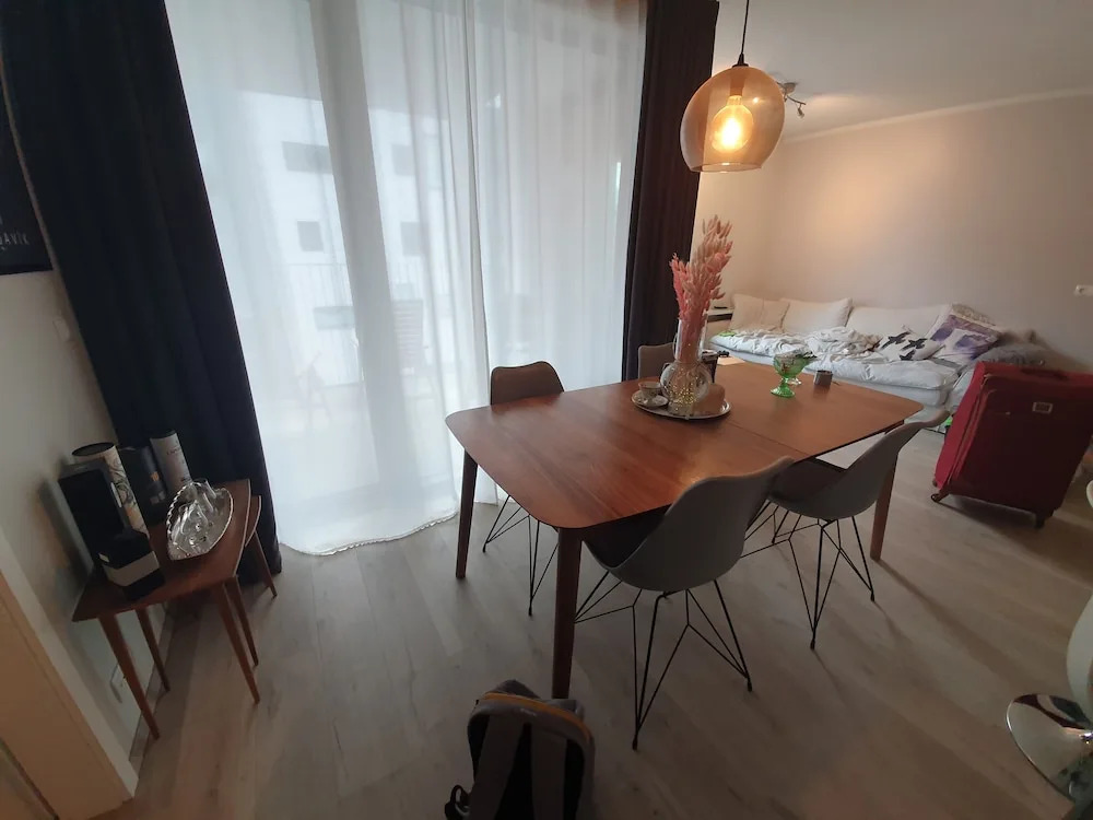 Stunning 2-bedroom Downtown Reykjavík Free Parking