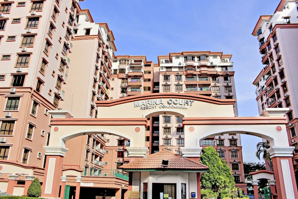 1st Choice Vacation Apartments @ Marina Court Resort Resort