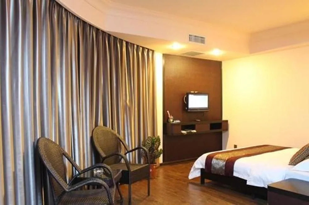 Aizunke Commercial Hotel