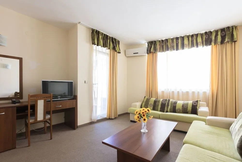 One Bedroom Family Apartment with Balcony