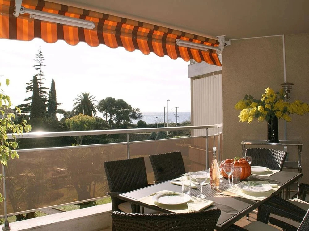 Apartment With one Bedroom in Cannes, With Wonderful sea View, Furnish