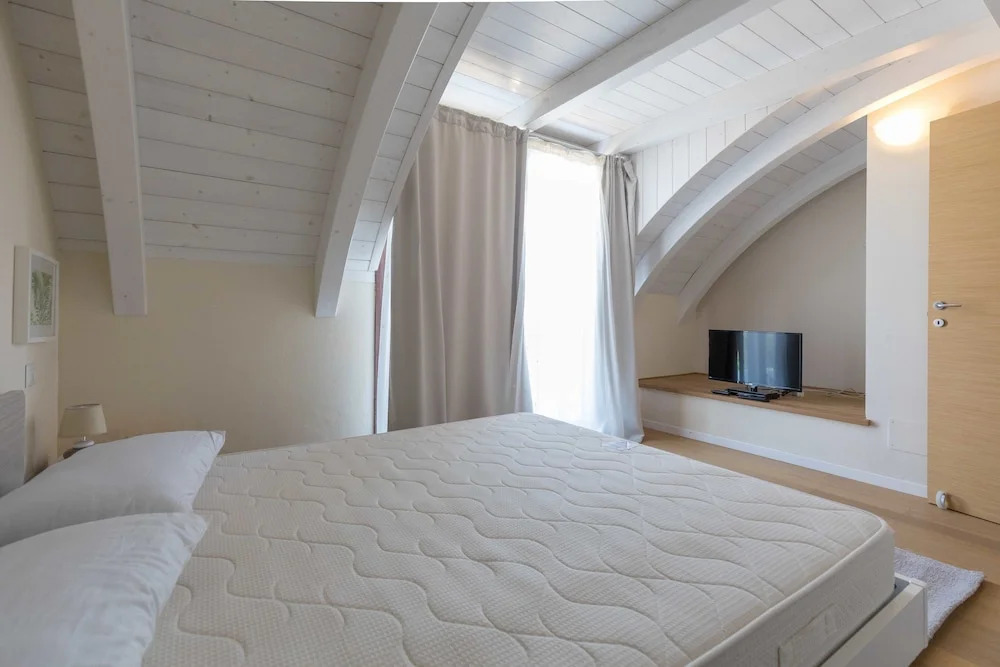 Tasso Apartments