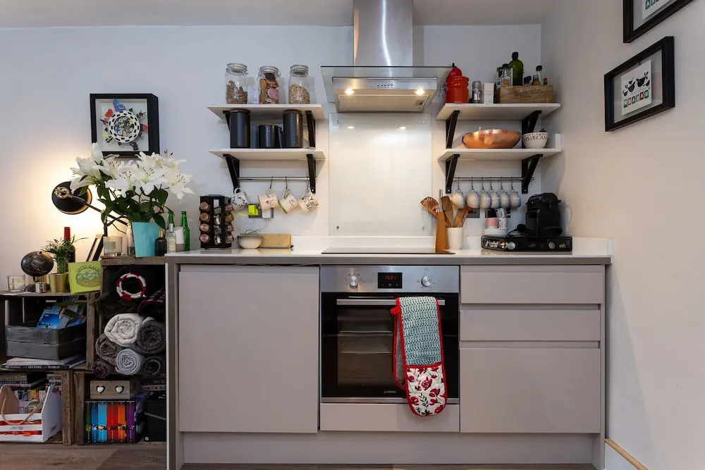 1 Bedroom Apartment in Putney Sleeps 2