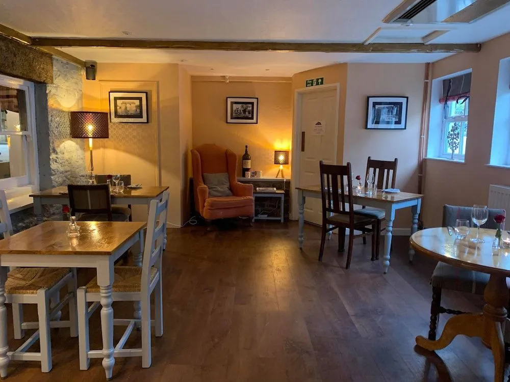 The Dartmoor Inn