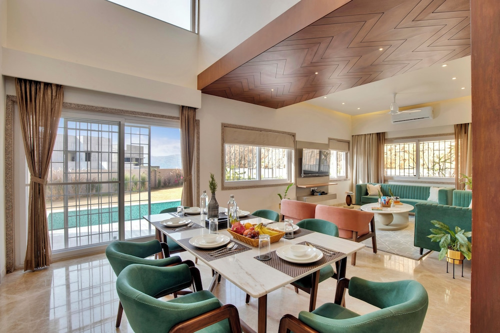 ELIVAAS 3 BHK Villa Shourya Bliss