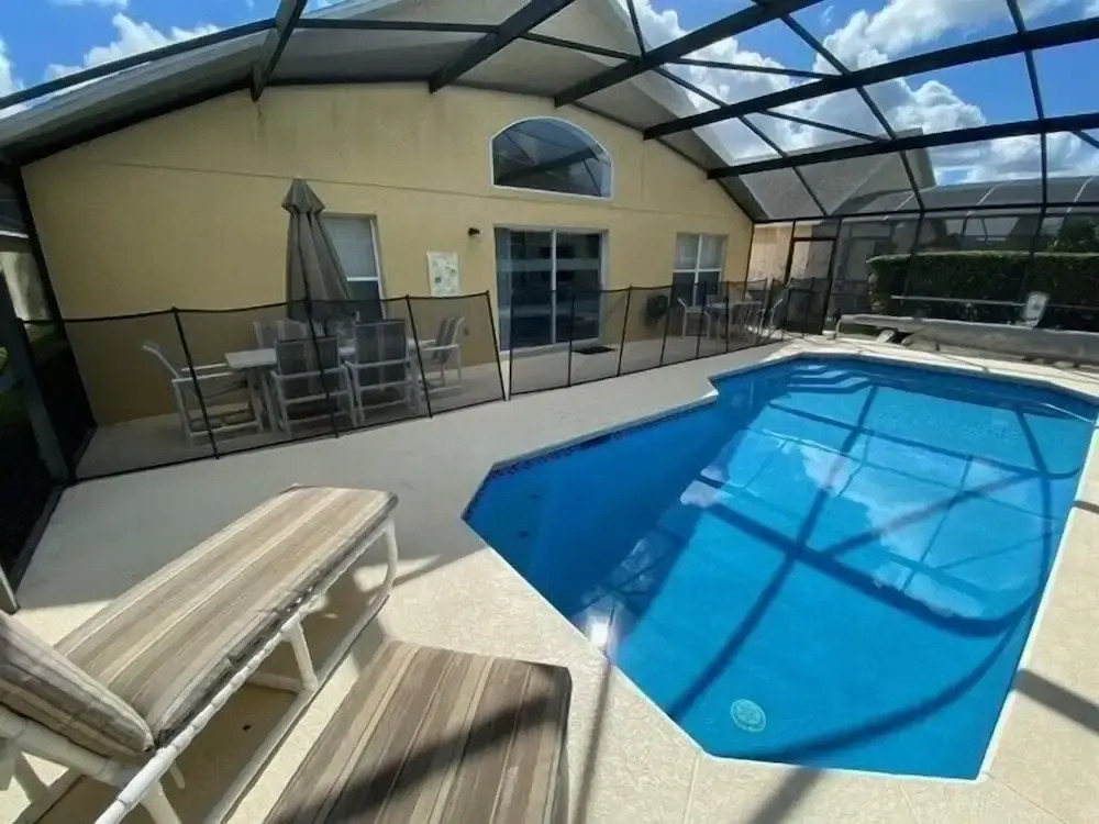 Beautiful Villa Near Disney Private Pool