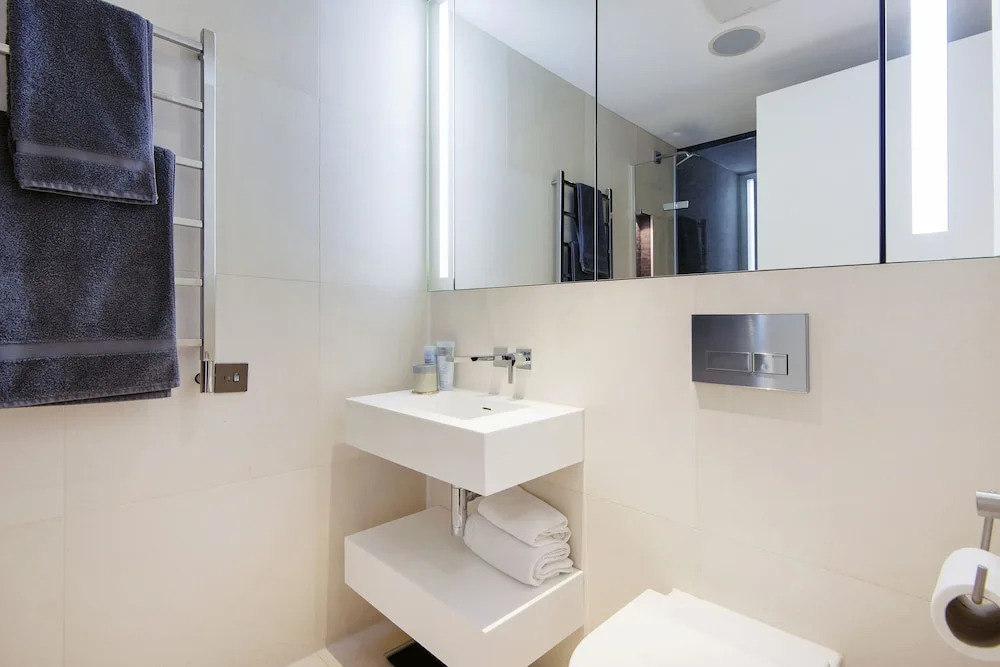 Homely And Chic 2 Bed Apartment