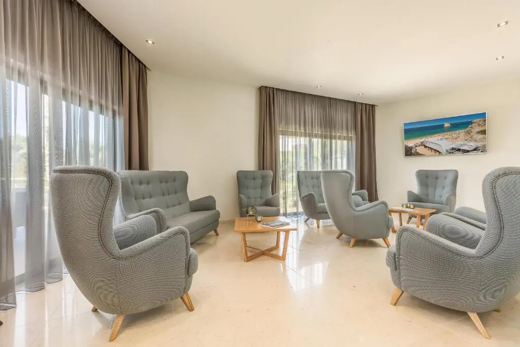 Caneiros Luxury House & Suites