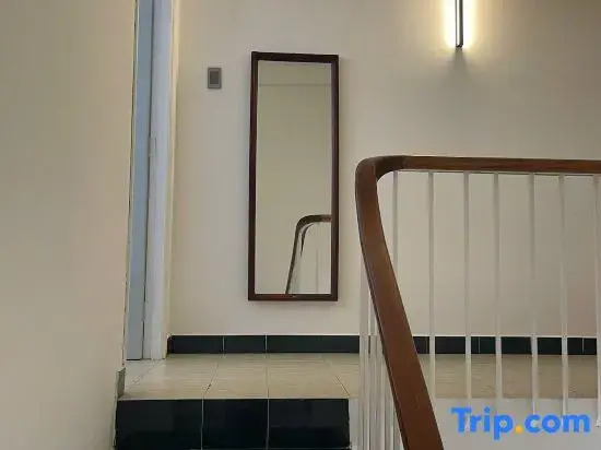 T-House 304