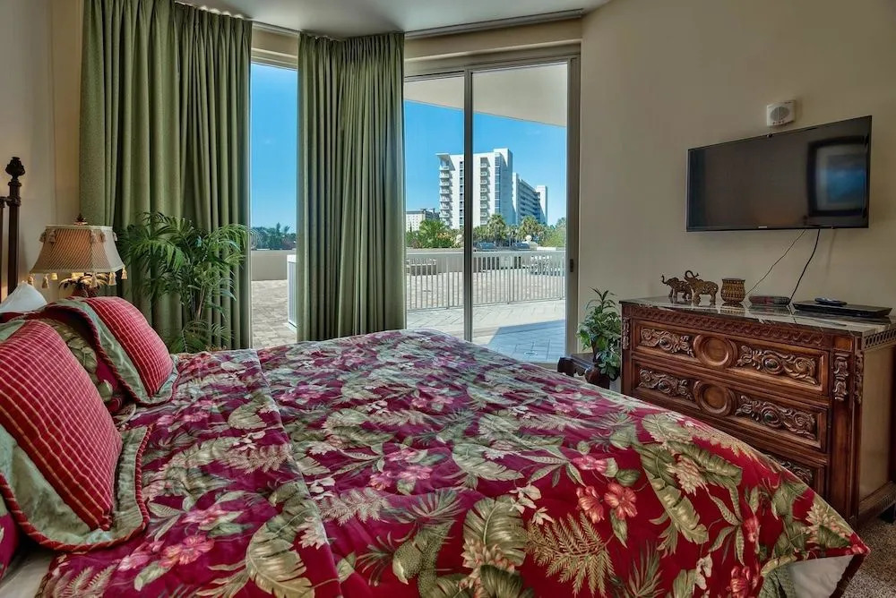 ST LUCIA 202 2 Bedroom Holiday Home by Five Star Properties