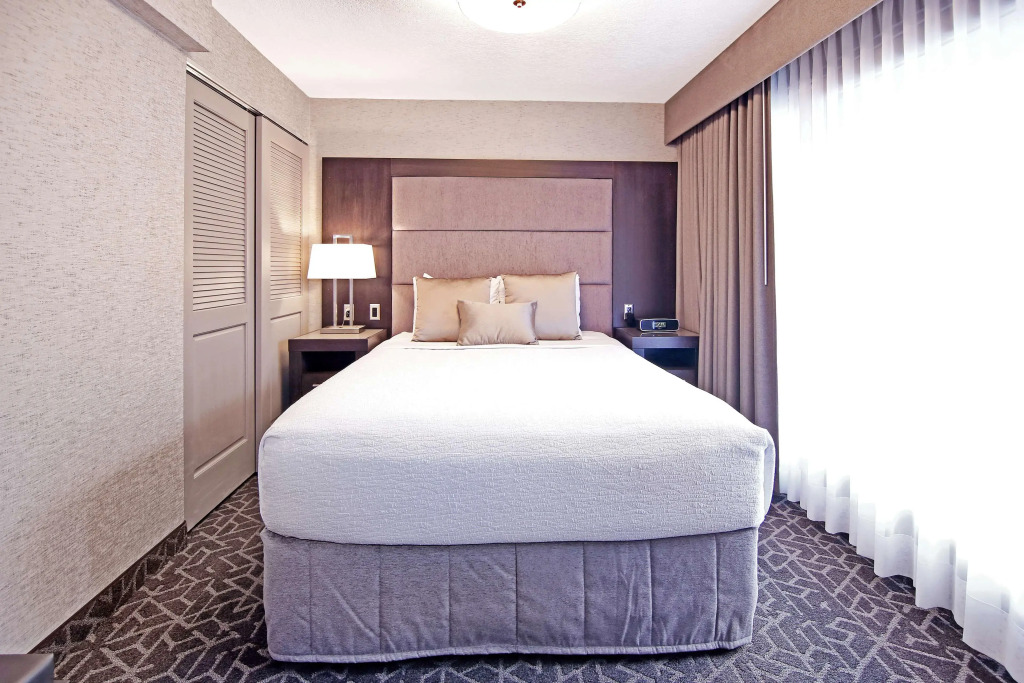 Best Western Plus Banff International Lodge