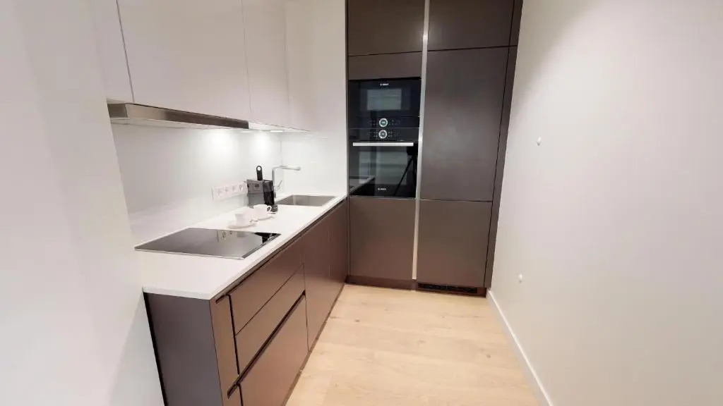 White Pearl Apartment 2.10