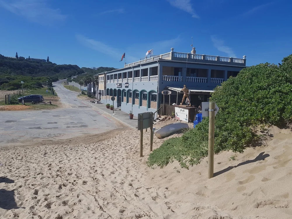Pili Pili Beach Cabanas