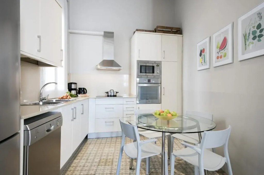Friendly Rentals Opera