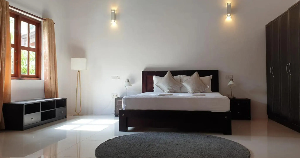 Super Spacious Amazing Private Holiday Villa 10 min to Hikkaduwa Beach