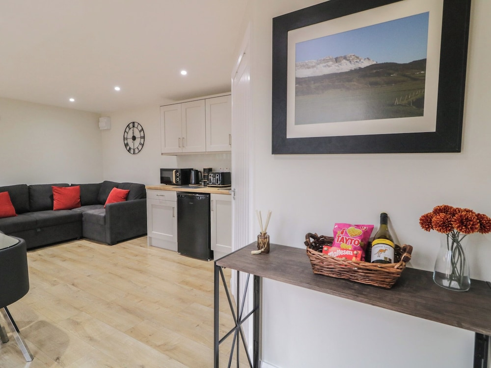 Binevenagh Point Cabin