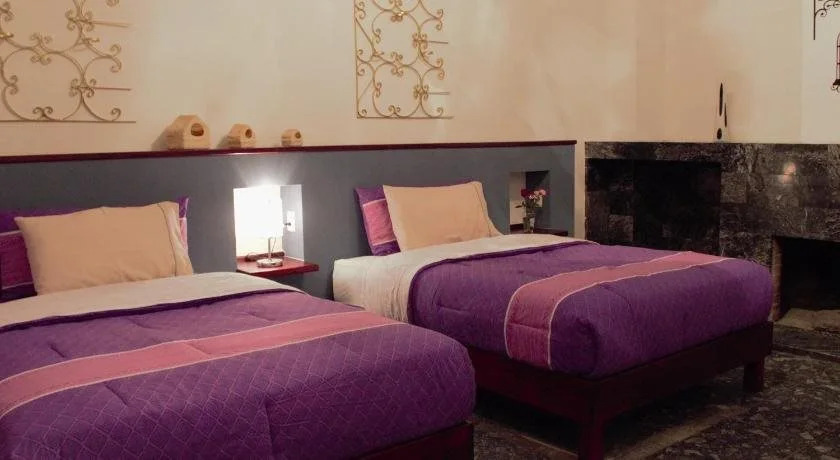Casa Clarin Hotel Hostal