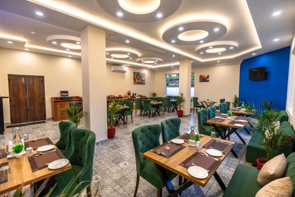 Aotel by Clarks Inn Palampur