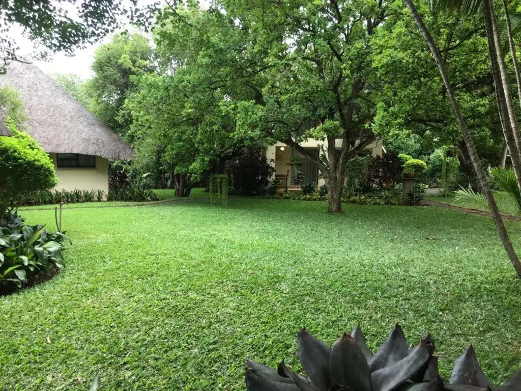Acasia Guest Lodge