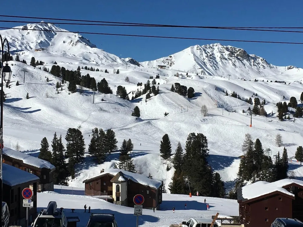 Belle Plagne Divisible Studio on the Resort Center for 4 People of 23mâ² Cs1101