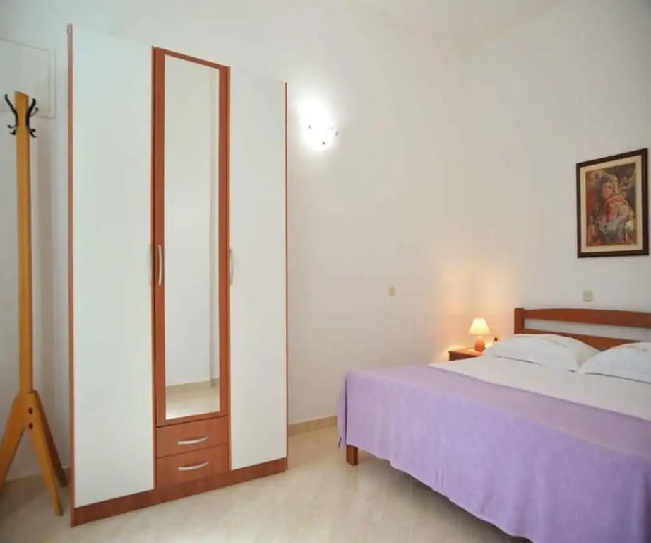 Apartments Divna