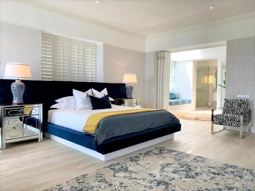 Clifton YOLO Spaces - Clifton Mansion Villa