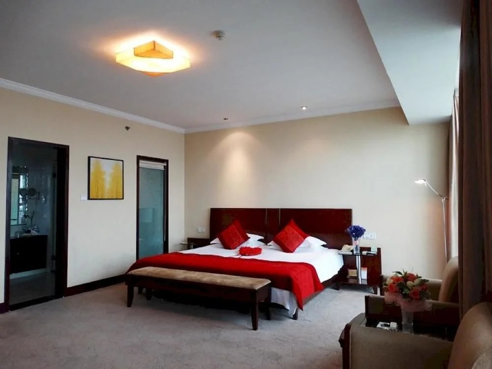 Jiashan City Hotel