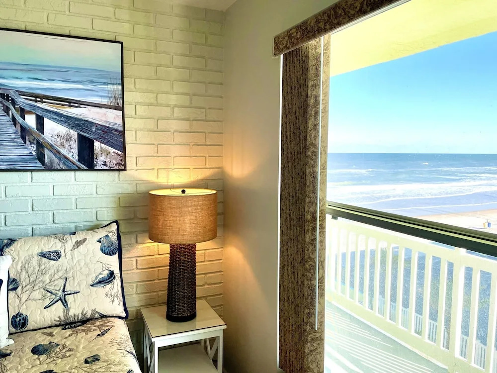 Beach Blessed - Sea View at Symphony Beach Club