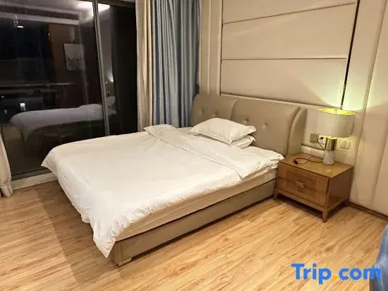 Zhucheng Xingxing Homestay (Gaode Land Plaza)