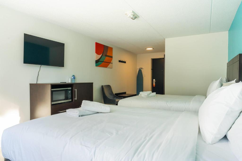 Howard Johnson By Wyndham Brampton