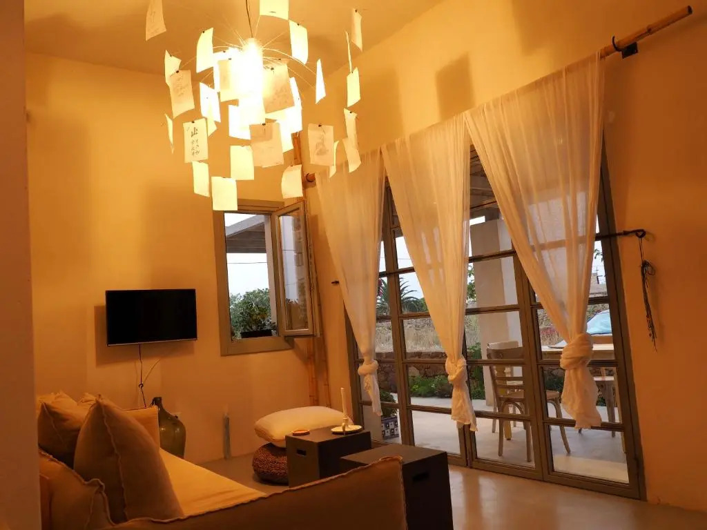 Skinammos studios,suites