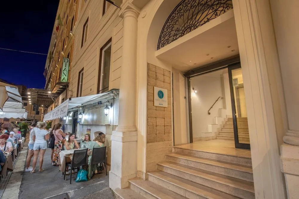Sophie Terrace Hotel