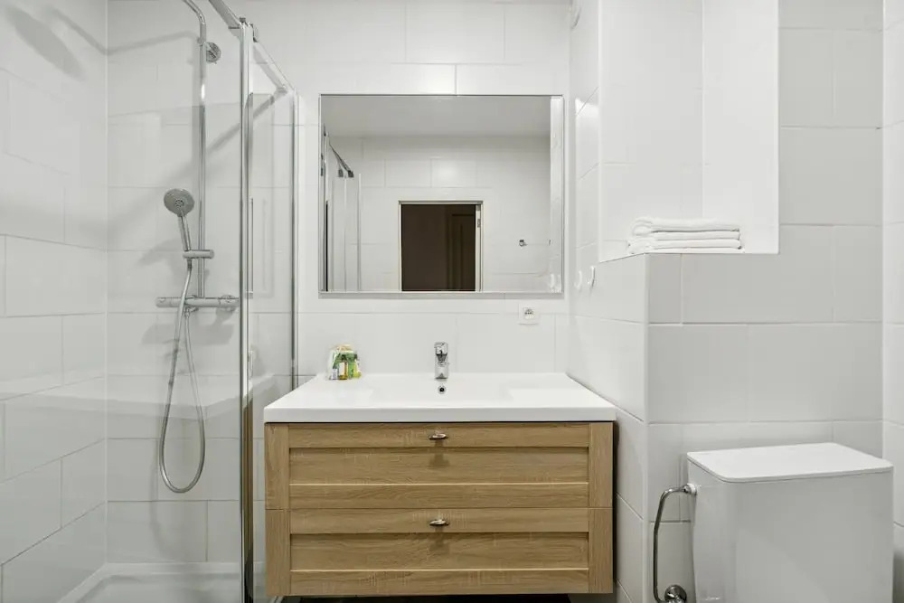 Apartment in Brussels, Degroux by Homenhancement SA
