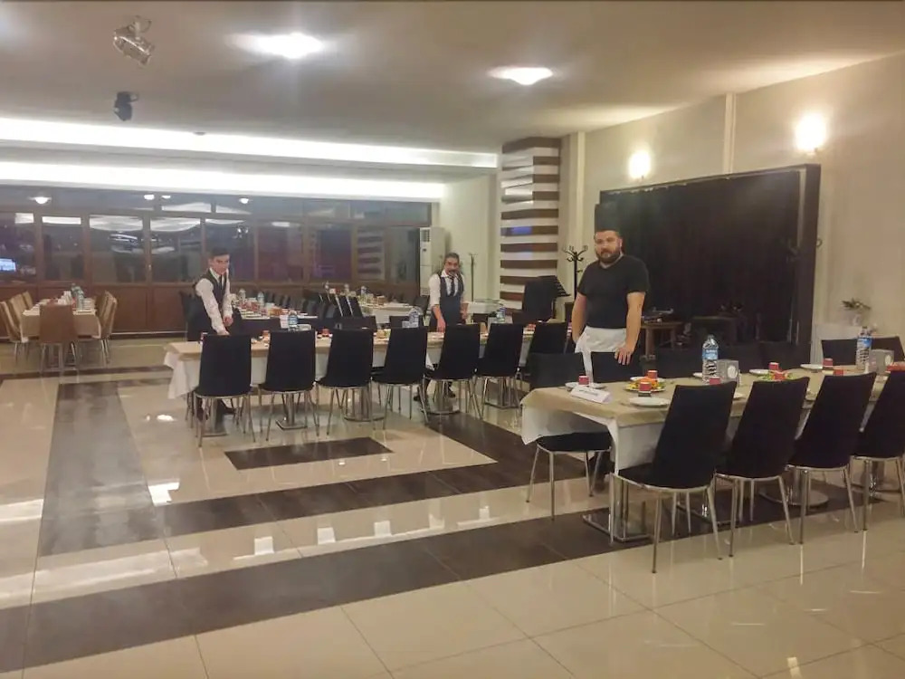 Kremon Hotel