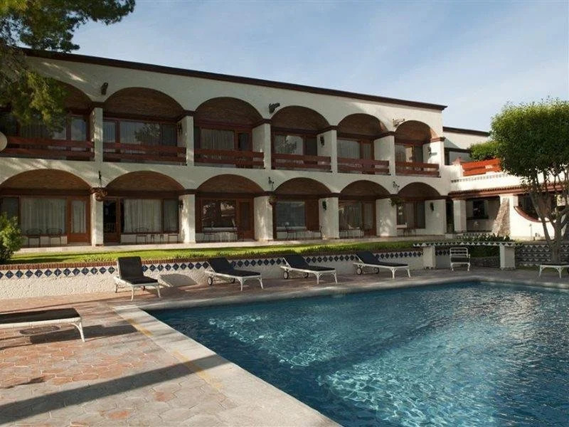 Cantesse Hotel