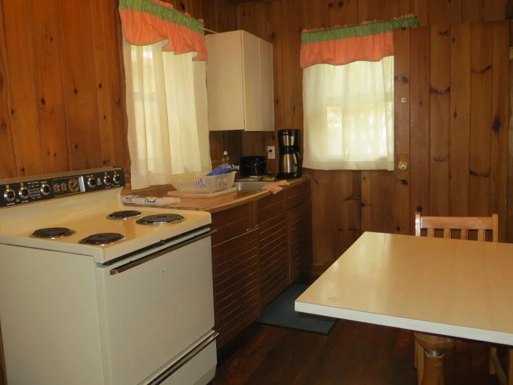 Roaring Fork Motel and Cottages