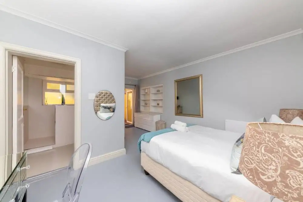 Vintage Nook 1 Bedroom Apartment in Green Point