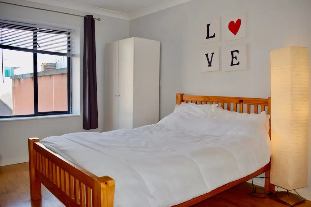 1 Bedroom Apartment With Views in City Centre