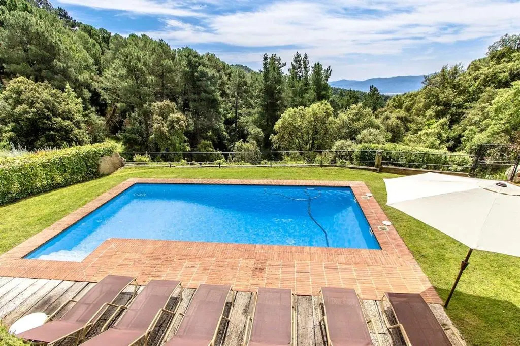 Catalunya Casas Stunning Costa Brava mountain retreat and 30kms away from the beach