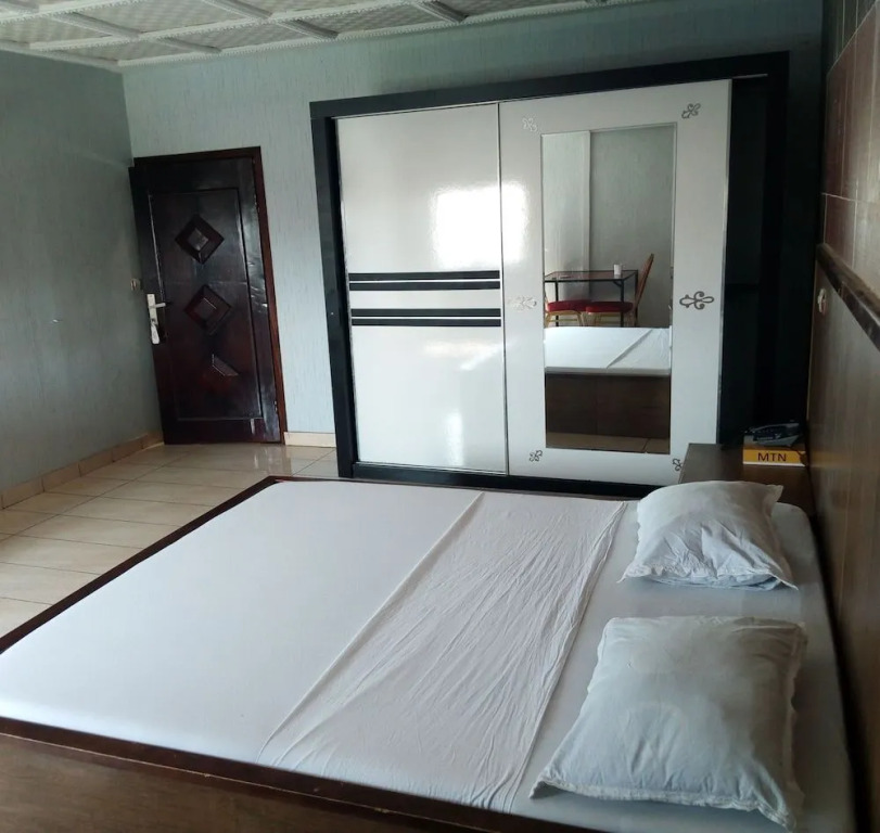 Chic Hotel