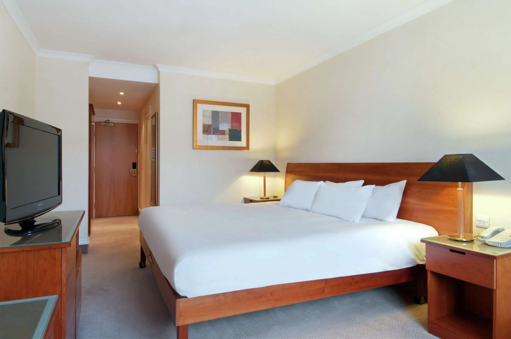 DoubleTree by Hilton Bristol North