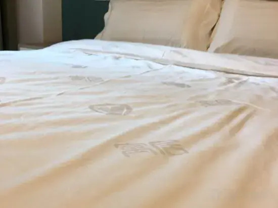 Yu Life Service Apartment (Chongqing Olympic Sports Center)