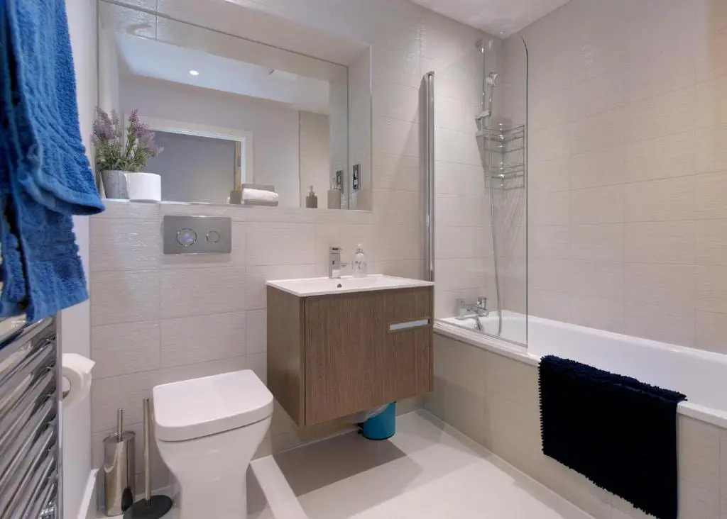 Gorgeous Spacious 2 Bed 2 Bath Apartment