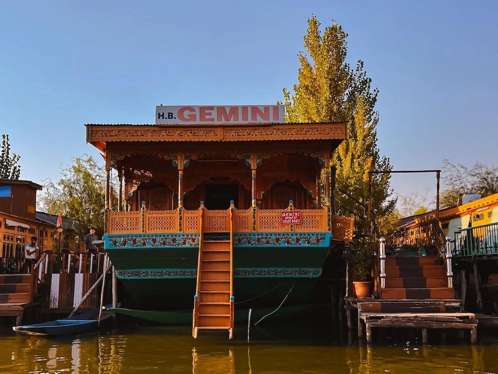 The Heritage Gemini Group of Houseboat
