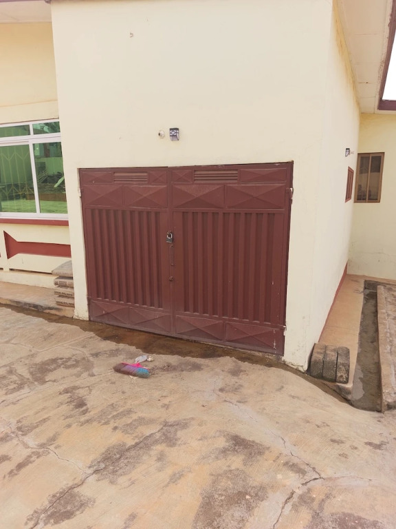 Charming 4-bed House in Atwima Techiman, Kumasi