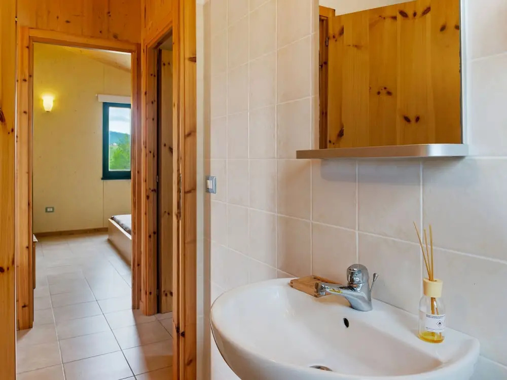 Alluring Cottage in San Ginesio with Swimming Pool