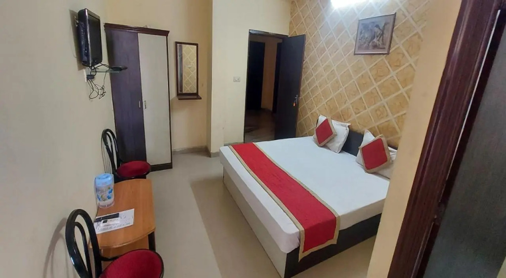 Hotel Shiv Angan