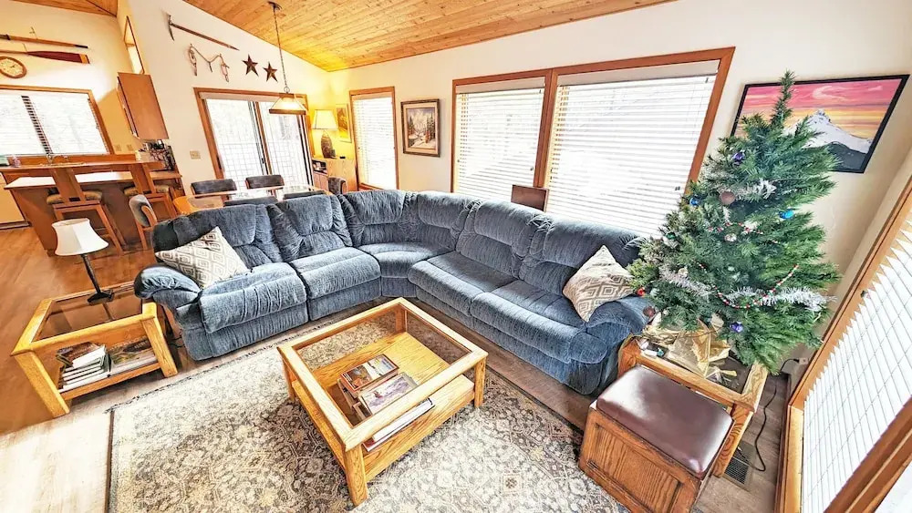Coyote 7 3 Bedroom Home