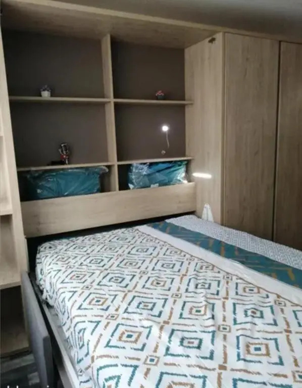 Studio cosy refait a neuf à 50 m de la plage